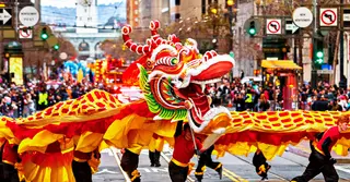 অশুভ শক্তির বিদায় ও সৌভাগ্যের প্রত্যাশায় বিশ্বজুড়ে লুনার নিউইয়ার উদযাপন